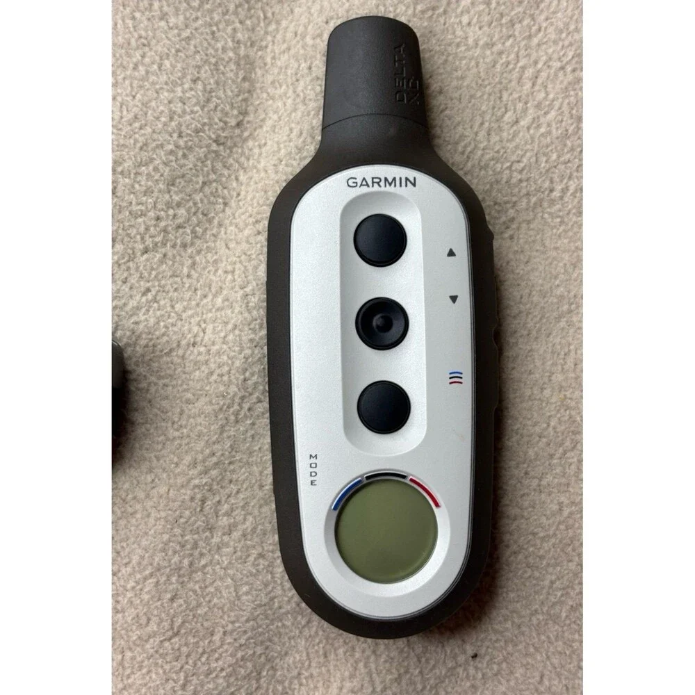 Garmin Delta XC Dog Training Collar and Remote Charging Cables Working White
